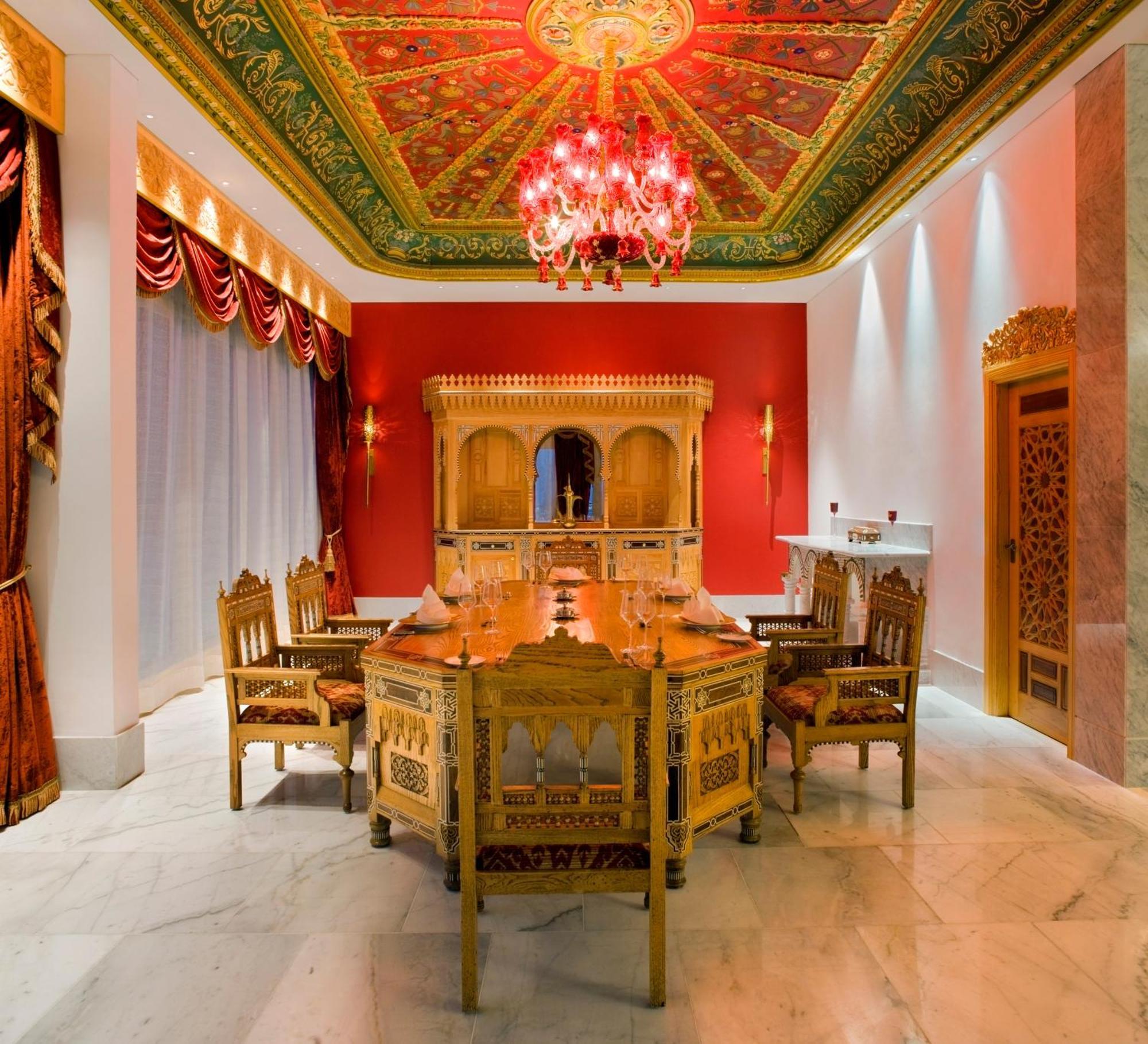 Raffles Дубай