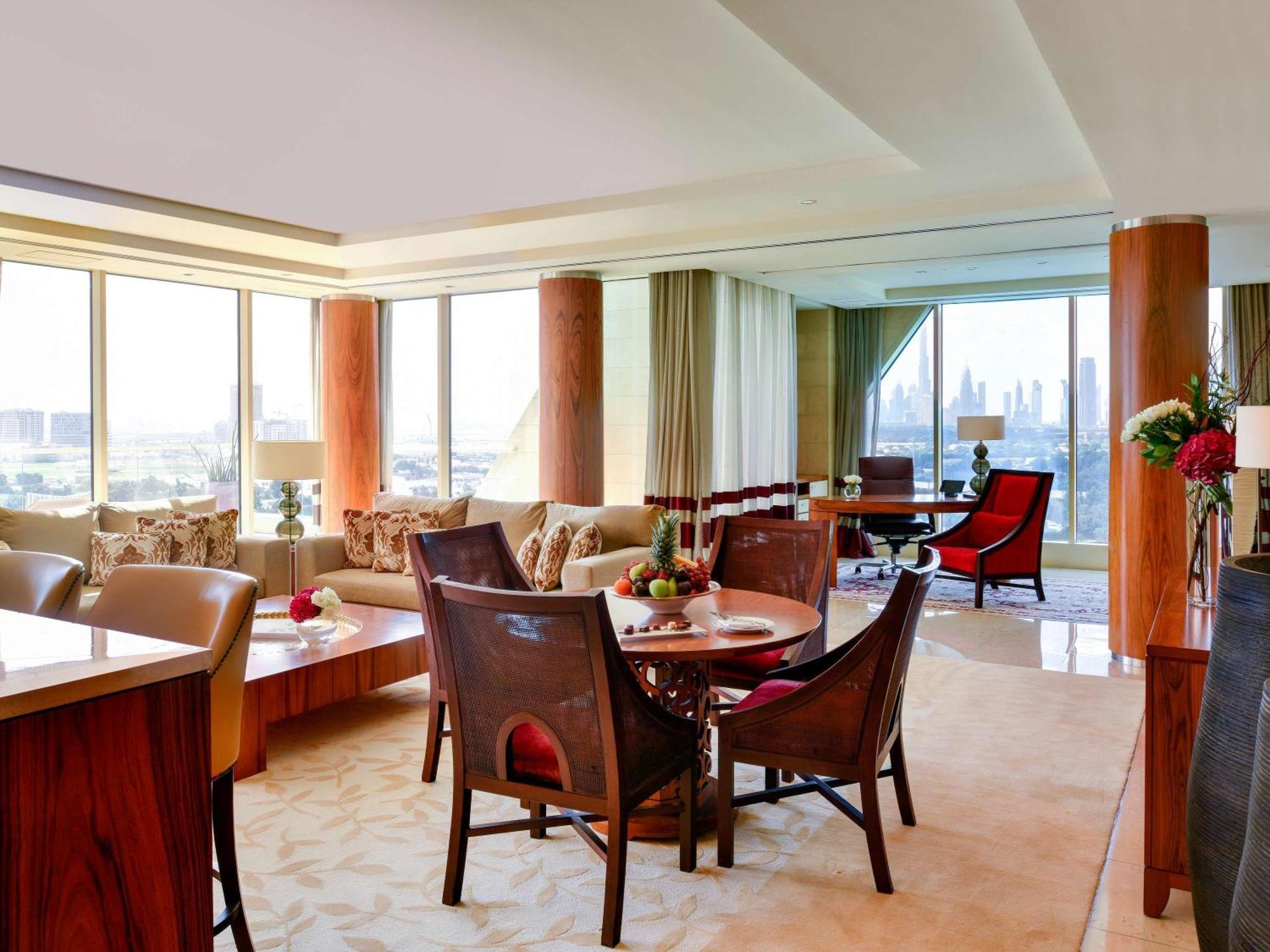 Hotel Raffles