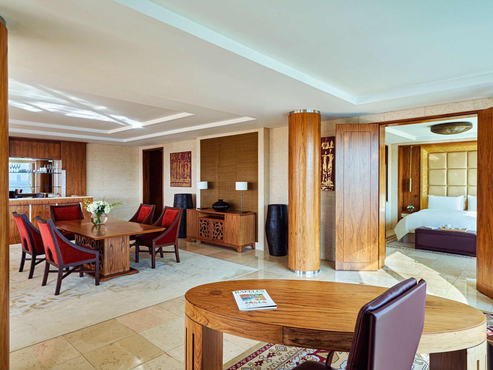 رافلز 5* دبي