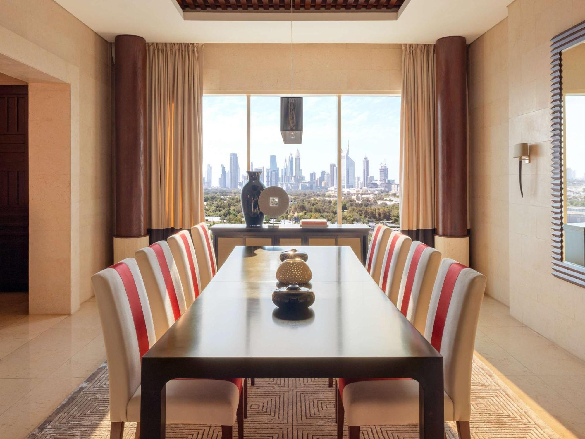 Hotel Raffles