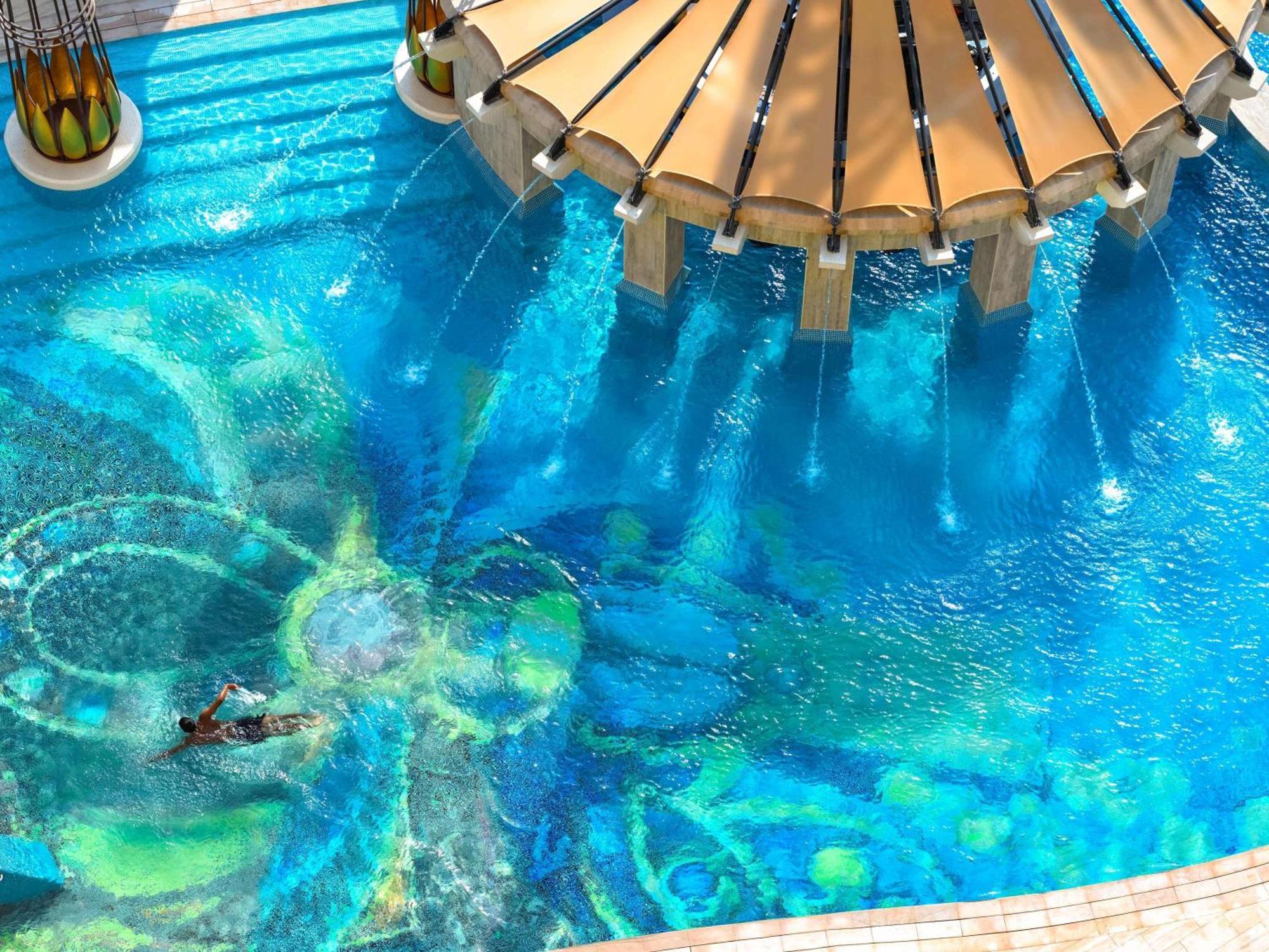 Hotel Raffles 5*